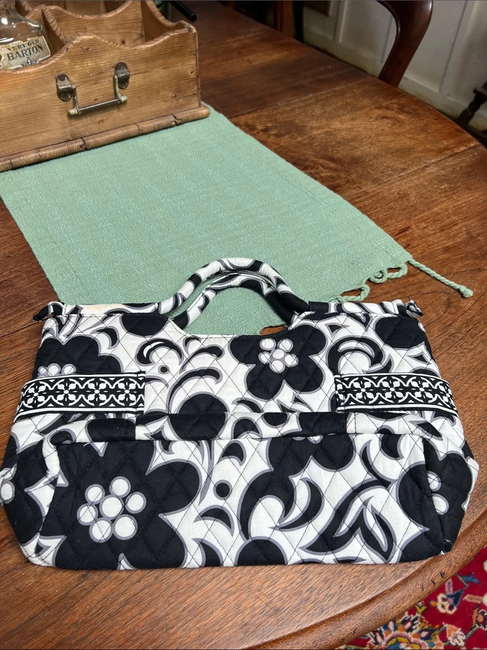 NWT Vera Bradley Gabby Tote in Retired Night and Day Pattern
